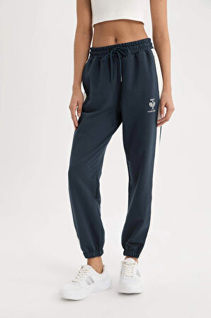 Defacto D7138 Lacivert DeFactoFit Standart Fit Sporcu Jogger İnce Eşofman Altı Beli Bağcıklı Cepli Baskılı