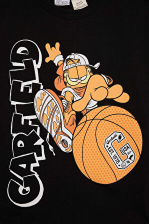 DeFacto Erkek Çocuk Garfield Bisiklet Yaka Kısa Kollu Tişört E3107A825SMBK81