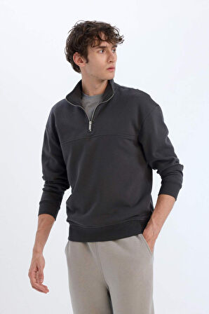 DeFacto Relax Fit Dik Yaka Fermuarlı Basic Düz Kalın Sweatshirt E5334AX24WNAR211