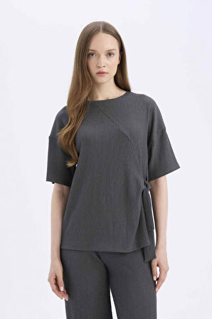 DeFacto 	Relax Fit Bisiklet Yaka Basic Düz Bürümcük Kısa Kollu Tişört D5446AX25SPAR104