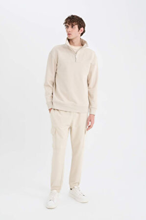 DeFacto Relax Fit Dik Yaka Fermuarlı Basic Düz Kalın Sweatshirt E5332AX24WNBG786