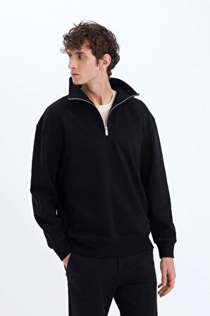 DeFacto Relax Fit Dik Yaka Fermuarlı Basic Düz Kalın Sweatshirt E5332AX24WNBK81