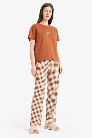 DeFacto Pijama Takımı Kısa Kollu Pijama Üstü Esnek Belli Uzun Kareli Pijama Altı-Fall in Love E4830AX25SPBN125