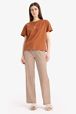 DeFacto Pijama Takımı Kısa Kollu Pijama Üstü Esnek Belli Uzun Kareli Pijama Altı-Fall in Love E4830AX25SPBN125