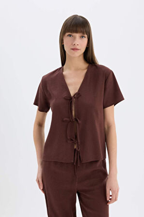 DeFacto Pijama Takımı Keten Kısa Kollu Pijama Üstü Esnek Belli Pijama Altı-Fall in Love E3571AX25SPBN166