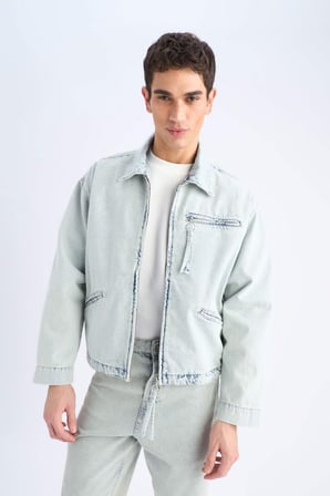 DeFacto %100 Pamuk Relax Fit Fermuarlı Mevsimlik Baharlık Denim Ceket D8311AX25SPNM39