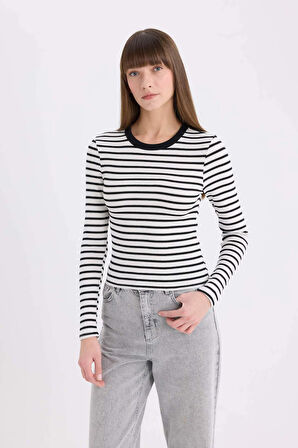 Slim Fit Dar Kesim Bisiklet Yaka Çizgili Uzun Kollu Tişört