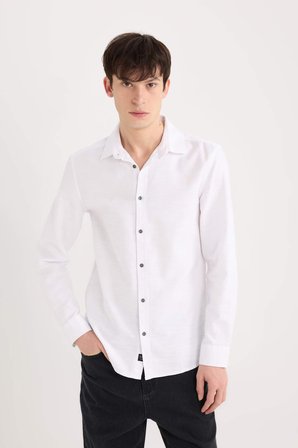DeFacto Slim Fit Dar Kesim Pamuklu Basic Düz Uzun Kollu Beyaz Gömlek A4644AX25SPWT34