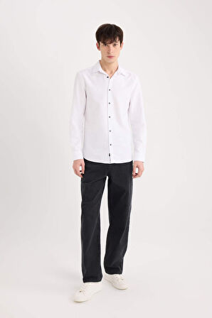 DeFacto Slim Fit Dar Kesim Pamuklu Basic Düz Uzun Kollu Beyaz Gömlek A4644AX25SPWT34