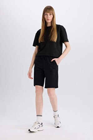 Regular Fit Normal Bel Düz Paça İnce Sweatshirt Kumaşı Bermuda