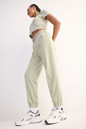 DeFactoFit Standart Fit Çift Cepli Paçası Lastikli Standart Boy Sporcu Eşofman Altı A4557AX25SPKH513