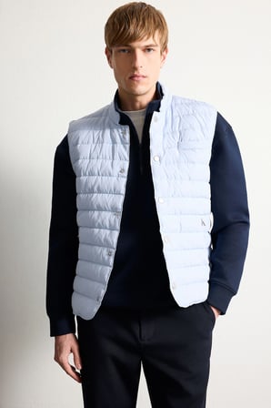 DeFacto Slim Fit Dar Kesim Çıtçıtlı Kaz Tüyü Yelek E6420AX25SPBE196