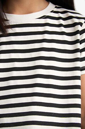 DeFacto Kız Çocuk Relax Fit Bisiklet Yaka 3'lü Kısa Kollu Tişört D9432A825SMGN240