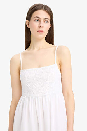 Elastik Yaka Pamuklu Askılı Beyaz Maxi Elbise