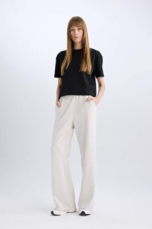 DeFacto 	Wide Leg Eşofman Altı Basic Düz Cepli Beli Lastikli Soft Touch Geniş Bol Paça E5818AX25SPBG350