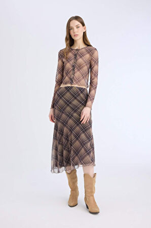 DeFacto Fitted Bisiklet Yaka Desenli Düğmeli Tül Uzun Kollu Tişört E4931AX25SPBN267