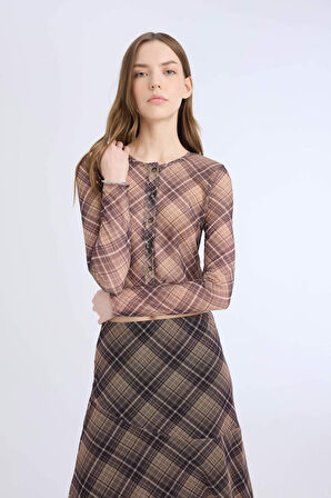 DeFacto Fitted Bisiklet Yaka Desenli Düğmeli Tül Uzun Kollu Tişört E4931AX25SPBN267