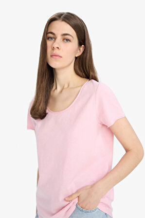 DeFacto Regular Fit Yuvarlak Yaka Basic Düz Kısa Kollu Tişört K1508AZ25SMPN105