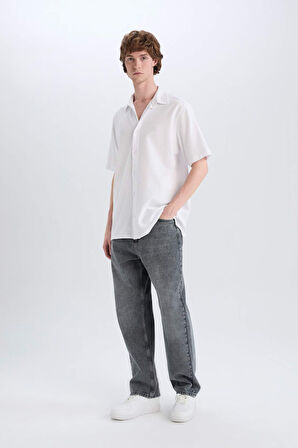 DeFacto Regular Fit Yazlık Pamuklu Kısa Kollu Beyaz Gömlek D1902AX25SMWT34