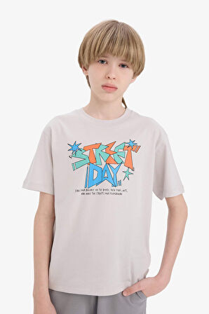 DeFacto Erkek Çocuk Bisiklet Yaka Baskılı Kısa Kollu Tişört E6318A825HSGR470
