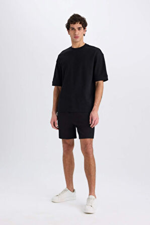 Regular Fit Düz Paça Şort