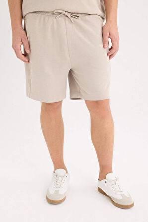 Regular Fit Düz Paça Şort