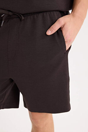 Regular Fit Düz Paça Şort