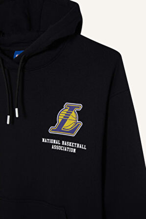 DeFactoFit NBA Los Angeles Lakers Oversize Geniş Kalıp Kapüşonlu Kalın Sweatshirt D8489AX25SPBK81