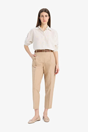 Carrot Fit Gabardin Kumaş Pantolon Kemerli Yüksek Bel Kısa Paça
