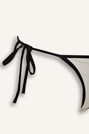 Fall in Love Regular Fit Bikini Alt
