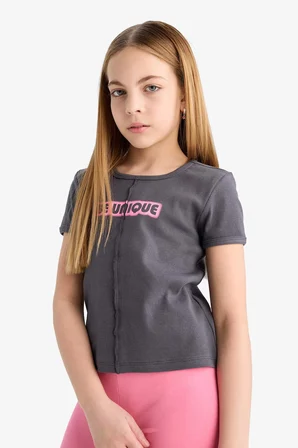 DeFacto Fitted Bisiklet Yaka Baskılı Fitilli Kaşkorse Kısa Kollu Tişört Kız Çocuk E1832A825SMAR82