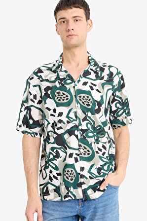 Regular Fit Apaş Yaka Desenli Kısa Kollu Gömlek