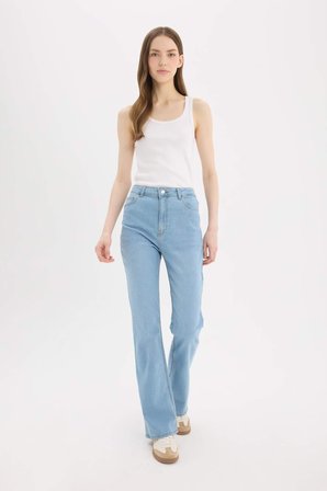 DeFacto Slim Flare Yüksek Bel Düz Paça Uzun Jean Kar Yıkamalı Pantolon D7973AX25SPNM39