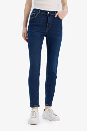 DeFacto Rebeca Skinny Fit Yüksek Bel Düz Paça Uzun Jean Taş Yıkama Pantolon D8178AX25SPNM34