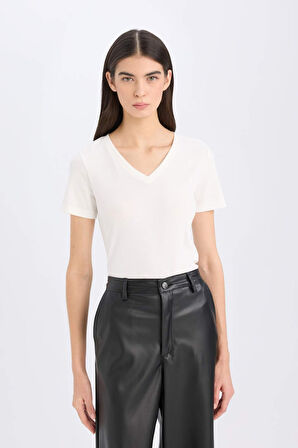 Regular Fit V Yaka Basic Düz Ribana Kısa Kollu Tişört