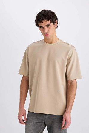 Defacto X3926 Bej Oversize Geniş Kalıp Ütü Gerektirmeyen Bisiklet Yaka Kısa Kollu Basic Düz Ağır Kumaş Tişört