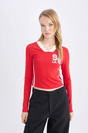 DeFacto Coool Fitted Sırt Baskılı Uzun Kollu Tişört D9855AX24WNRD79