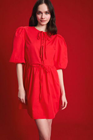 DeFacto A Kesim Bisiklet Yaka Bağcıklı Poplin Kısa Kollu Midi Abiye Elbise E7332AX25SPRD59