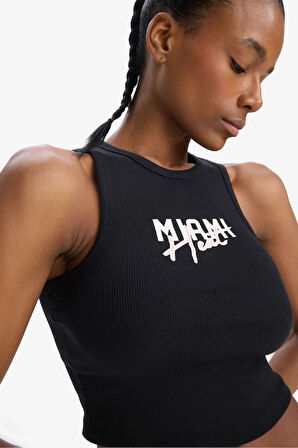 DeFactoFit NBA Miami Heat Crop Top Bisiklet Yaka Fitilli Kaşkorse Sporcu Atlet D8800AX25SPBK81