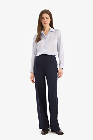 DeFacto Regular Fit Saten Uzun Kollu Gömlek Z2989AZ25SPBE250