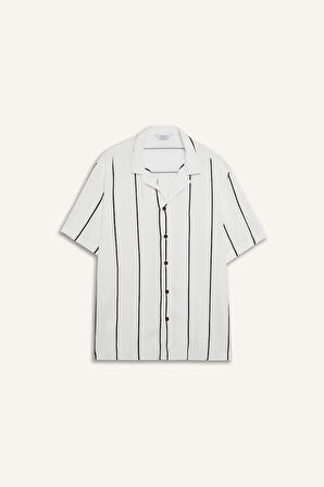 DeFacto Regular Fit Apaş Yaka Çizgili Yazlık Kısa Kollu Gömlek E2559AX25SMWT34