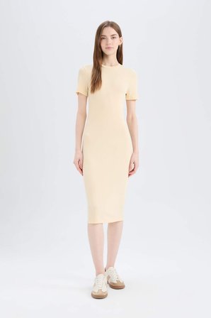 DeFacto Bodycon Vücudu Saran Basıc Fitilli Kaşkorse Midi Elbise E6926AX25SPYL251