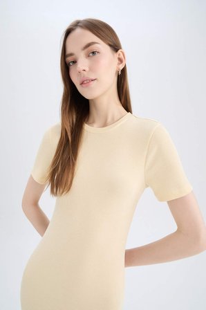 DeFacto Bodycon Vücudu Saran Basıc Fitilli Kaşkorse Midi Elbise E6926AX25SPYL251