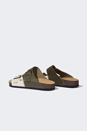 DeFacto Erkek Düz Taban Çift Bantlı Suni Deri Terlik C3754AX25HSBG50