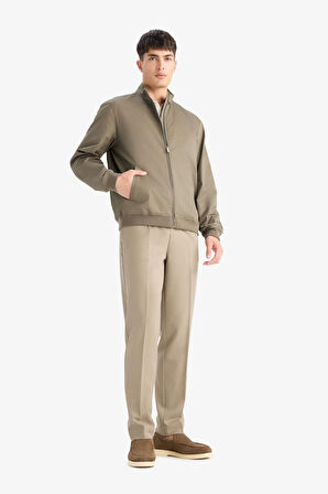 Slim Fit Dar Kesim Dik Yaka Fermuarlı Mont