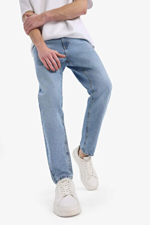 DeFacto %100 Pamuk 90's Slim Fit Dar Kalıp Yüksek Bel Dar Paça Kar Yıkamalı Jean Pantolon F0161AX25SPNM39