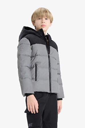 Erkek Çocuk Su Geçirmez Kapüşonlu Polar Astarlı Mont