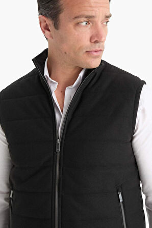 Slim Fit Dar Kesim Dik Yaka Fermuarlı Yelek