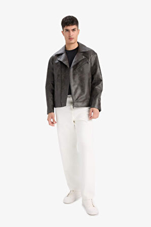 Slim Fit Dar Kesim Polo Yaka Fermuarlı Suni Deri Mont