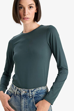 Slim Fit Dar Kesim Bisiklet Yaka Basic Düz Uzun Kollu Tişört